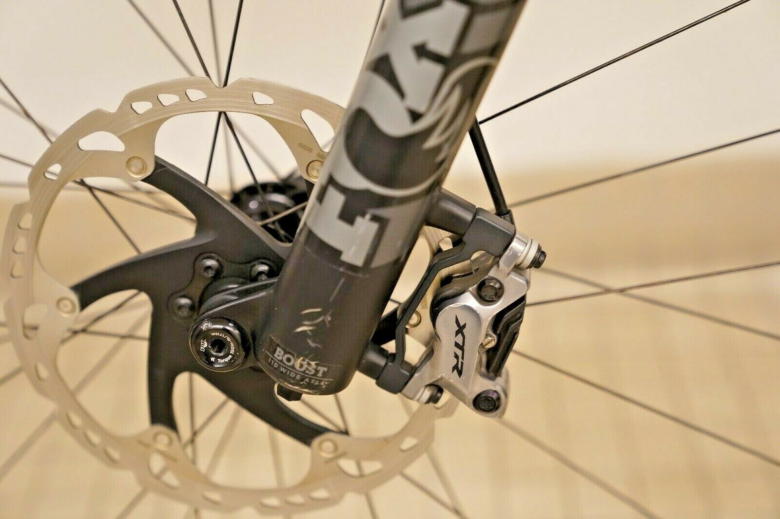 2020 Specialized S-Works Enduro Carbon 29 Dove Gray/Black/Rocket Red Size S3 - Fresh Stock Dated February 2026