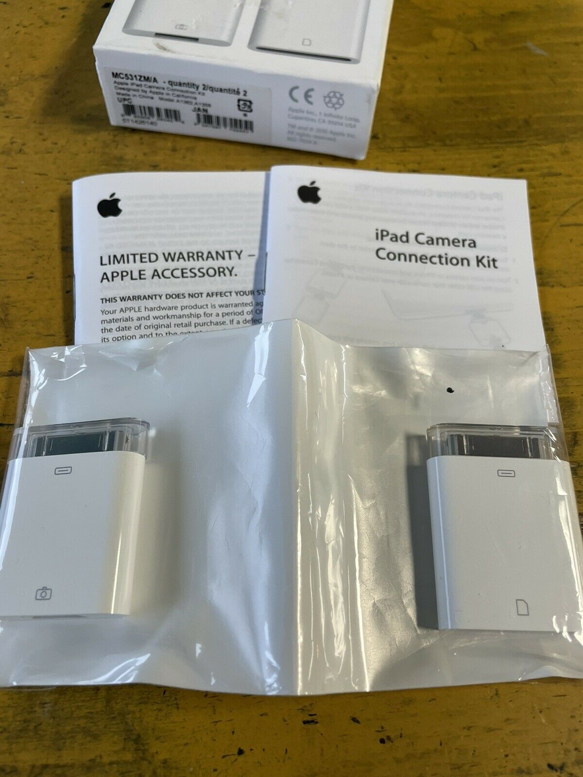 NEW Genuine Apple iPad Camera Connection Kit (30-Pin),MC531ZM/A ,A1358, A1362 - Fresh Stock Dated February 2026