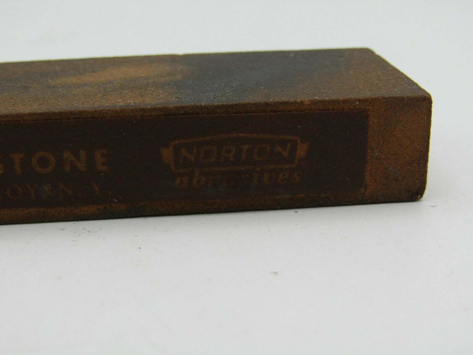 2 NORTON INDIA OILSTONE SHARPENING STONES FOR JEWELER & WATCHMAKER TOOLS w1 - Fresh Stock Dated February 2026