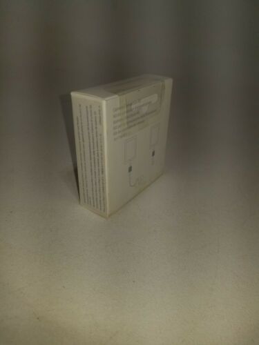 APPLE iPad Camera Connection Kit MC531ZM/A, Model A1362 A1358 - Fresh Stock Dated February 2026