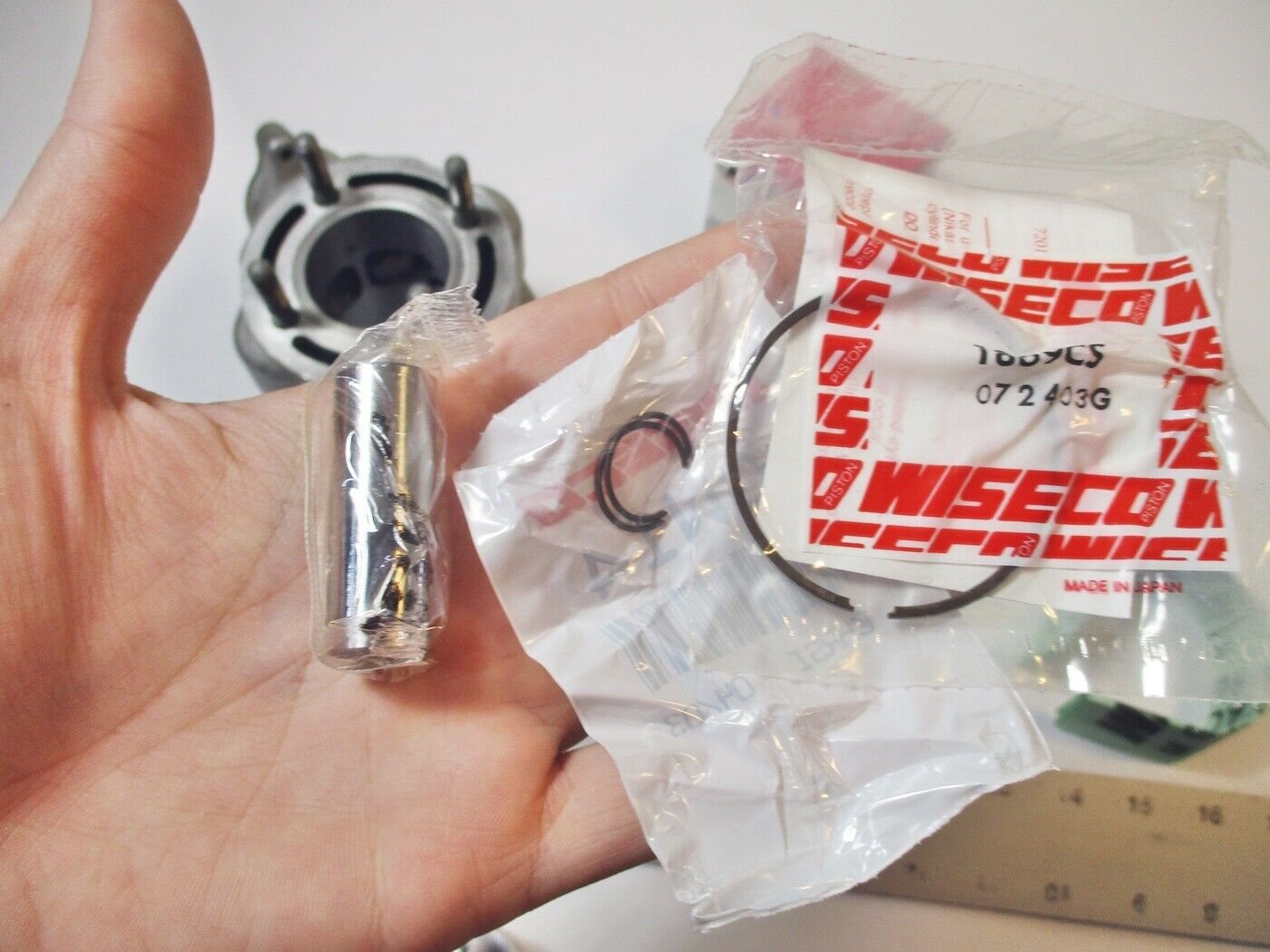 HONDA CR85 REMANUFACTURED CYLINDER & NEW PISTON 12110-GBF-B00 CR 85 2003 2004 lm - Fresh Stock Dated February 2026