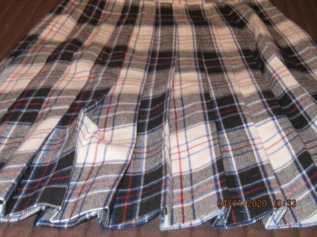 VINTAGE EVAN PICONE WOOL PLEATED BLANKET SKIRT 30 WAIST 27.5 L  VGC - Fresh Stock Dated March 2026