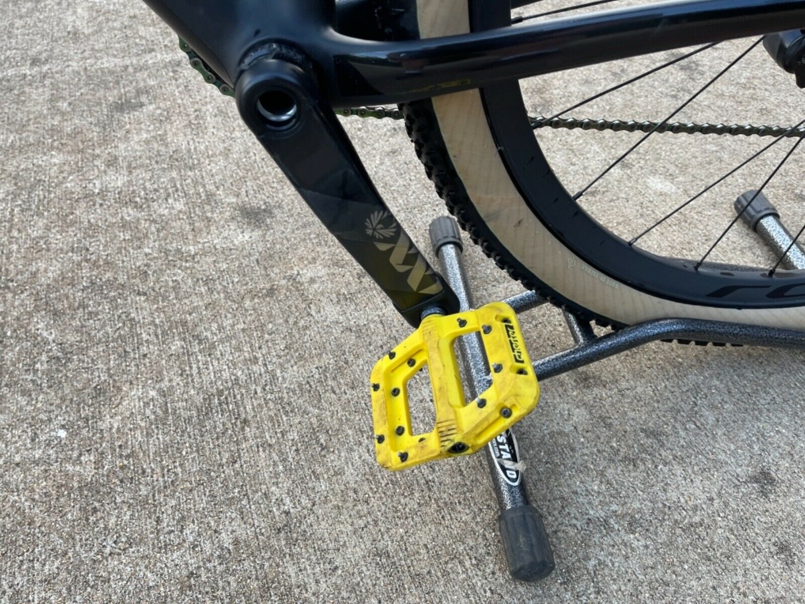 2021 Specialized Epic HT S Works size medium - Fresh Stock Dated December 2025