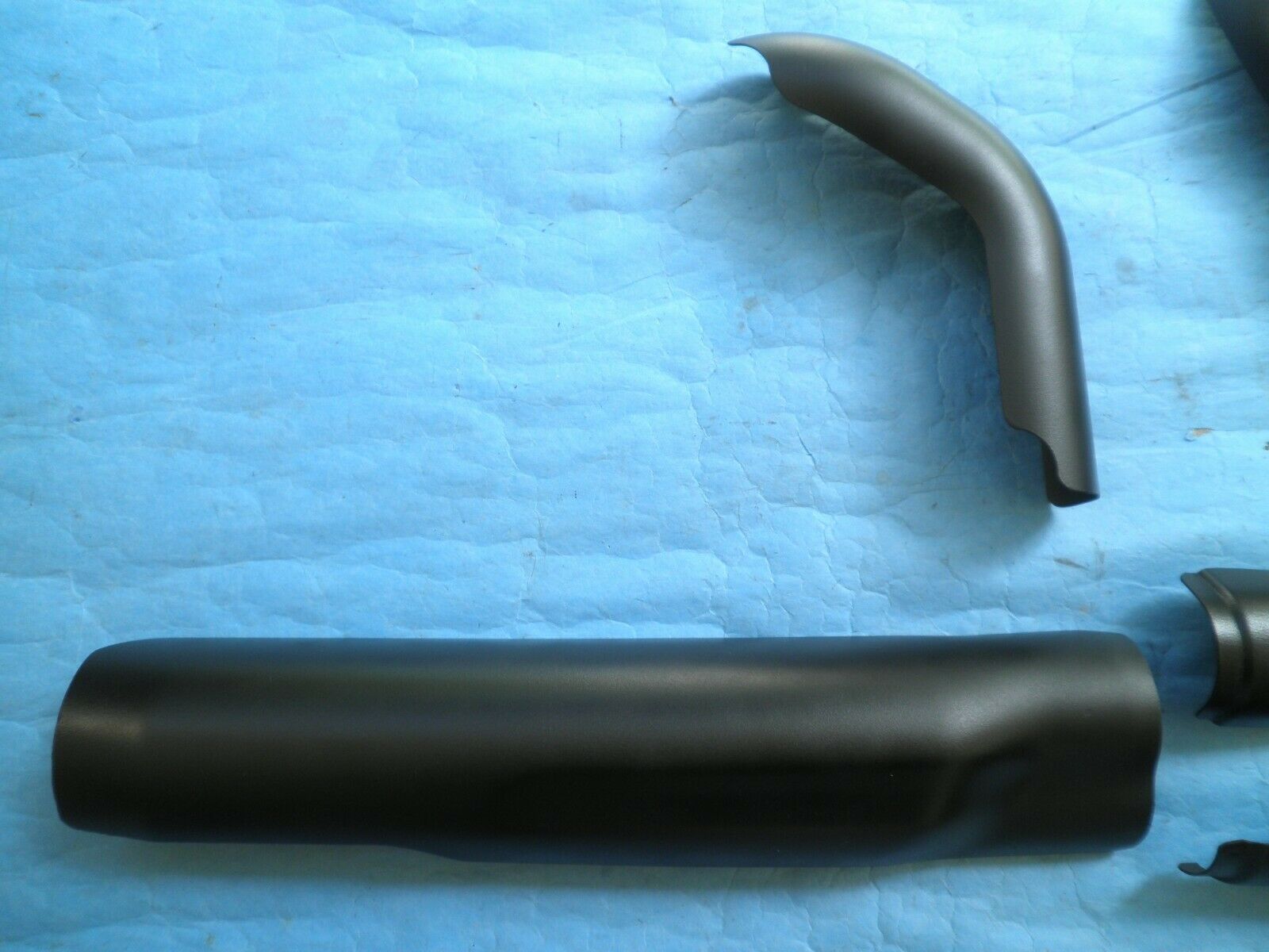 HARLEY OEM M 8 TOURING ELECTRA ROAD STREET GLIDE BLACK EXHAUST HEAT SHIELDS - Fresh Stock Dated February 2026