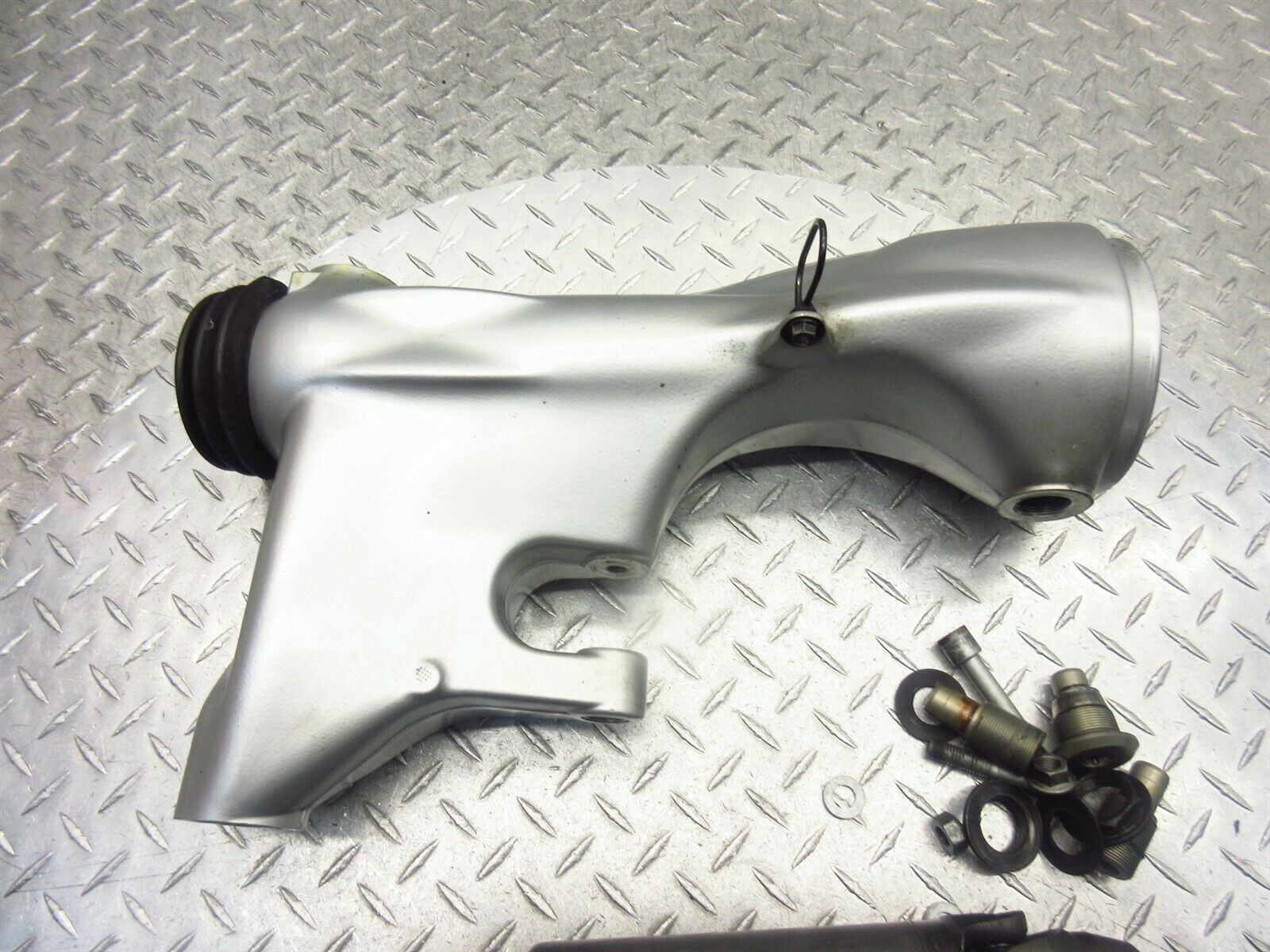 2004 04-05 BMW R1150 R1150R Lot Swing Arm Drive Shaft Torque Arm - Fresh Stock Dated February 2026