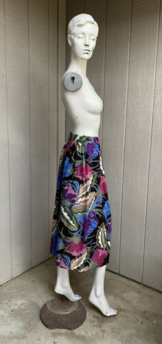 VTG 80’s *deadstock* Floral Foliage Tropical Print cotton Midi skirt 12 - Fresh Stock Dated February 2026