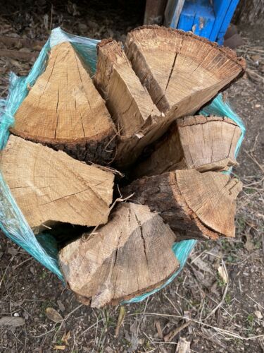 Natural Oak Hardwood Mix Firewood Bundle for Fireplace & BBQ - Fresh Stock Dated December 2025