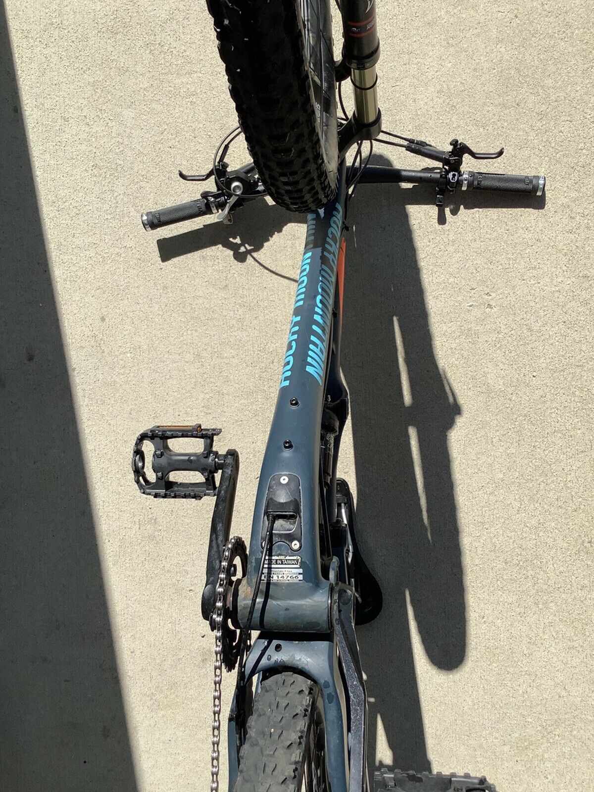 Rocky Mountain Bike MTB 750 MSL Thunderbolt Large Fiber Carbon - Fresh Stock Dated February 2026