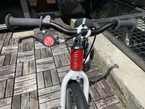 Woom 1 Bike Balance red 12 