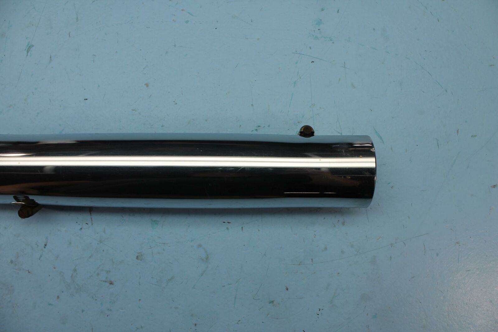 1033 96 HARLEY-DAVIDSON ROAD KING CHROME FRONT RIGHT EXHAUST COVER HEAT SHIELD - Fresh Stock Dated February 2026