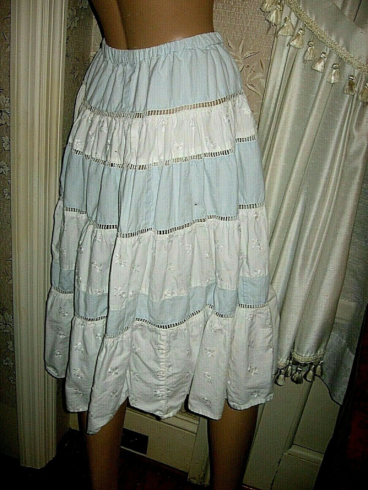 LOVELY VINTAGE BLUE EMBROIDERED WHITE STRIPE SKIRT - Fresh Stock Dated February 2026