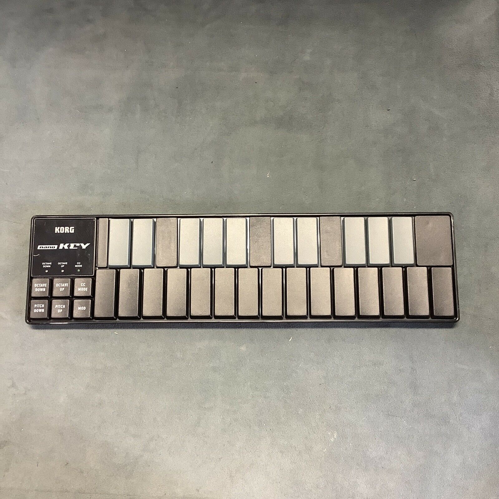 Korg NanoKey Slim-Line USB 25-Key Keyboard MIDI Controller With Case - Fresh Stock Dated February 2026