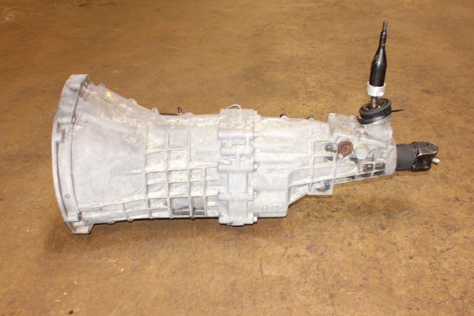 JDM NISSAN SKYLINE R33 RB25DET MANUAL RWD TRANSMISSION 5 SPEED - Fresh Stock Dated February 2026