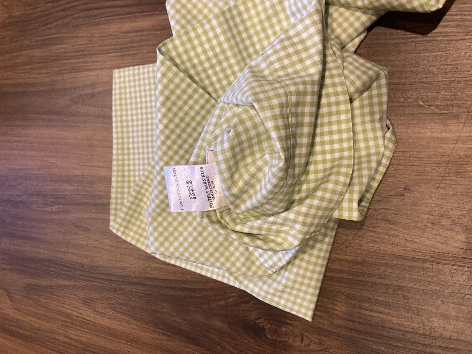 Pottery Barn Kids Gingham Standard Pillowcase Green White In Mint Used Condition - Fresh Stock Dated December 2025