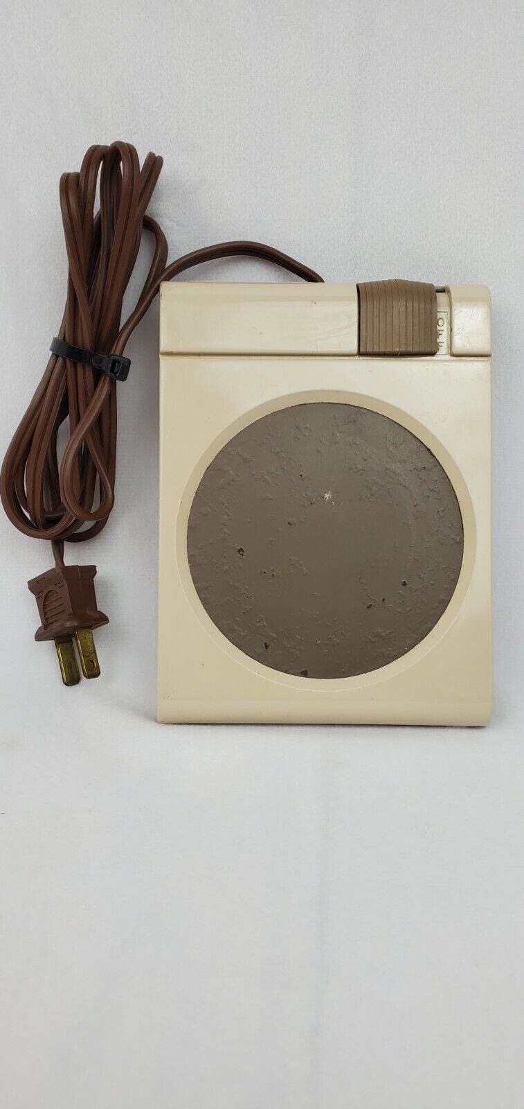 Vintage Dazey CW10 Coffee Beverage Warmer Beige 25 Watts Long Cord USA Tested - Fresh Stock Dated February 2026