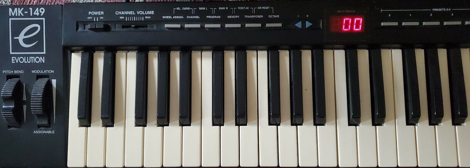 Evolution MK-149 Keyboard MIDI controller - black. Tested. - Fresh Stock Dated February 2026