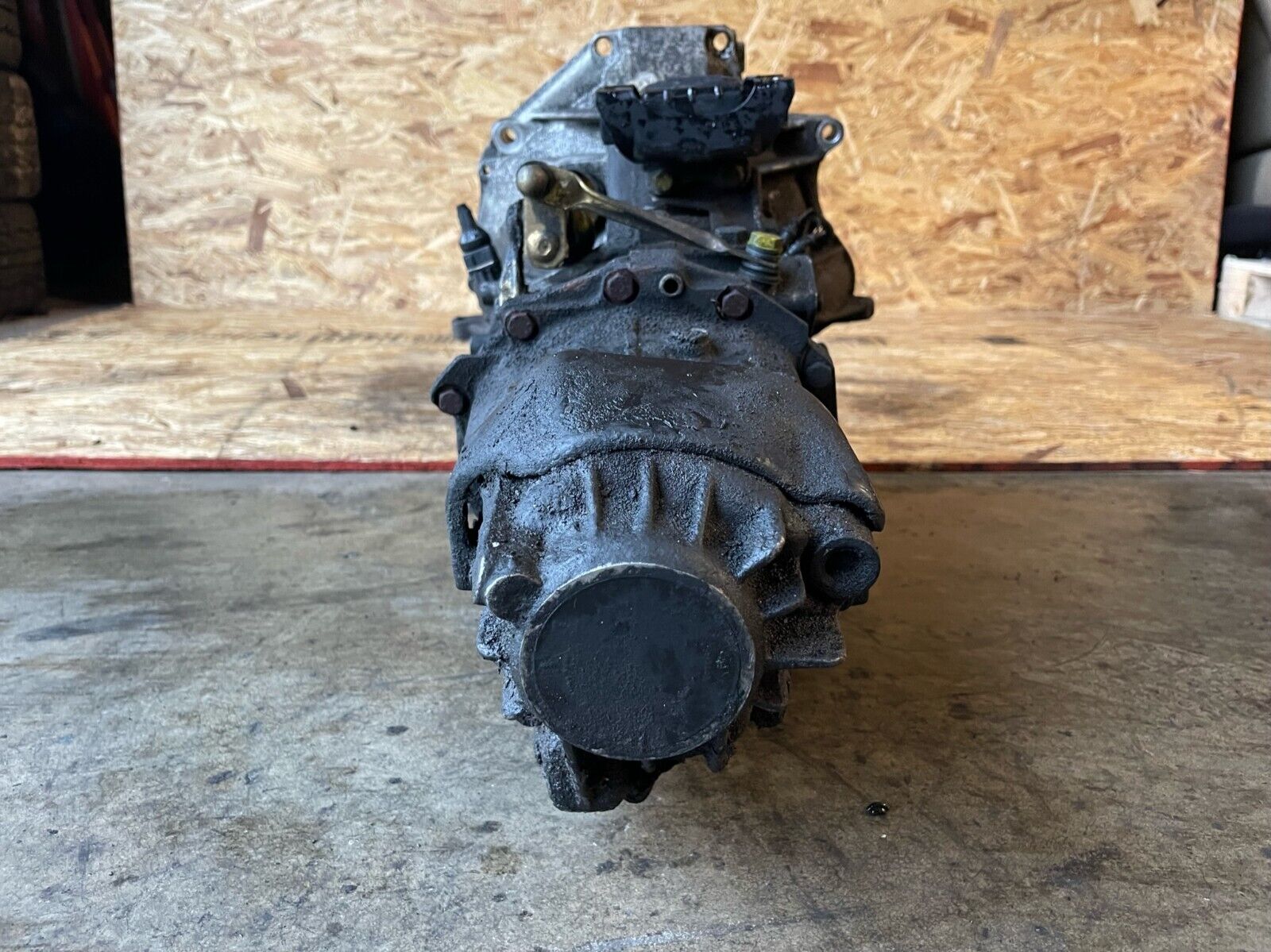 87-88 PORSCHE 944 5 Speed Manual Transmission Gear Box 156K 5S 016 300 046 OEM - Fresh Stock Dated February 2026