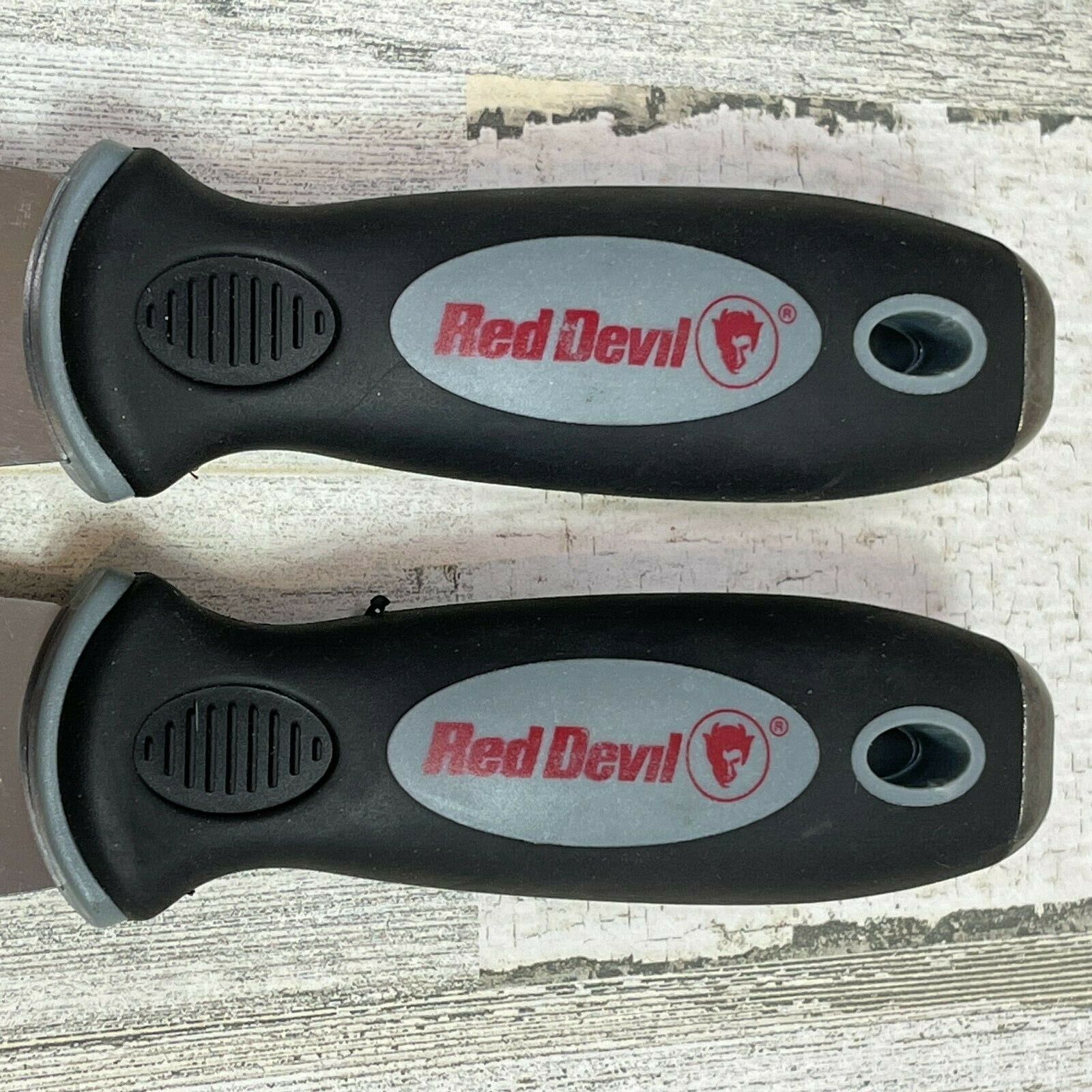 2 Pack - Red Devil 6203 EZ Grip Stiff Putty Knife, 1.5