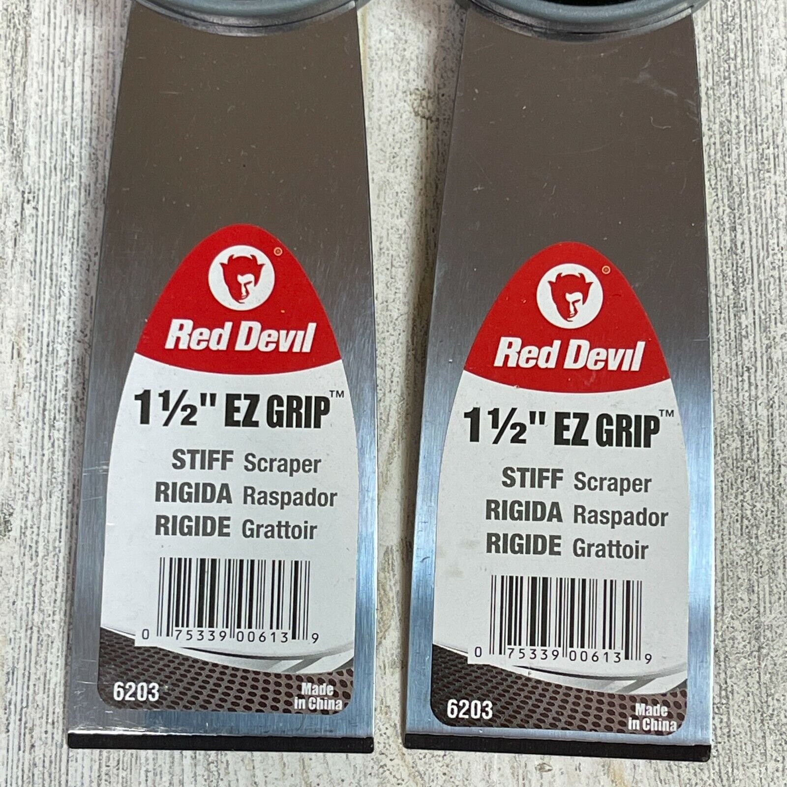 2 Pack - Red Devil 6203 EZ Grip Stiff Putty Knife, 1.5