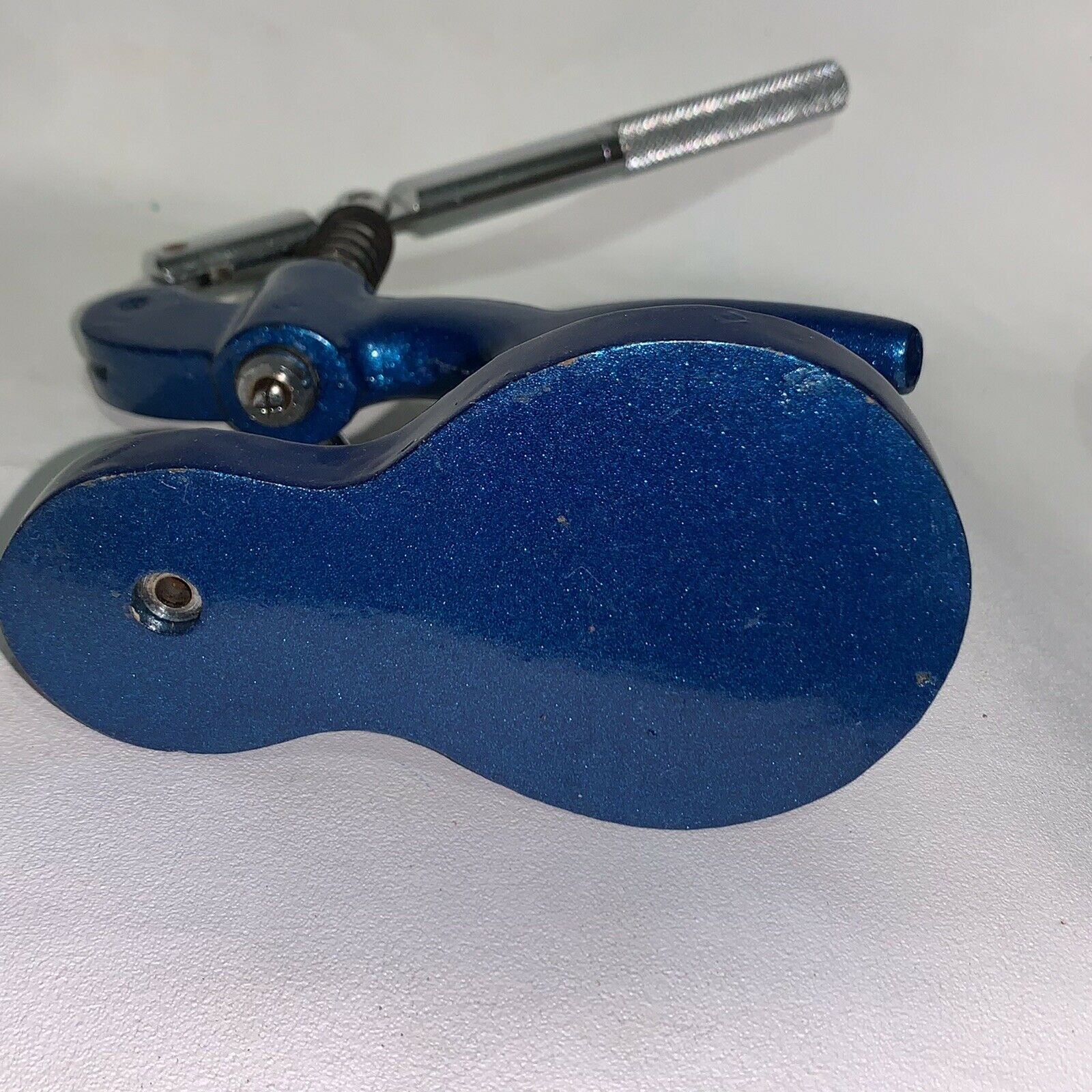 Watch Case Press With 7 Hollow & 7 Flat Nylon Dies Repair Battery Replacement - Fresh Stock Dated February 2026