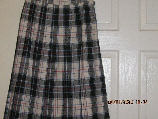 VINTAGE EVAN PICONE WOOL PLEATED BLANKET SKIRT 30 WAIST 27.5 L  VGC - Fresh Stock Dated February 2026