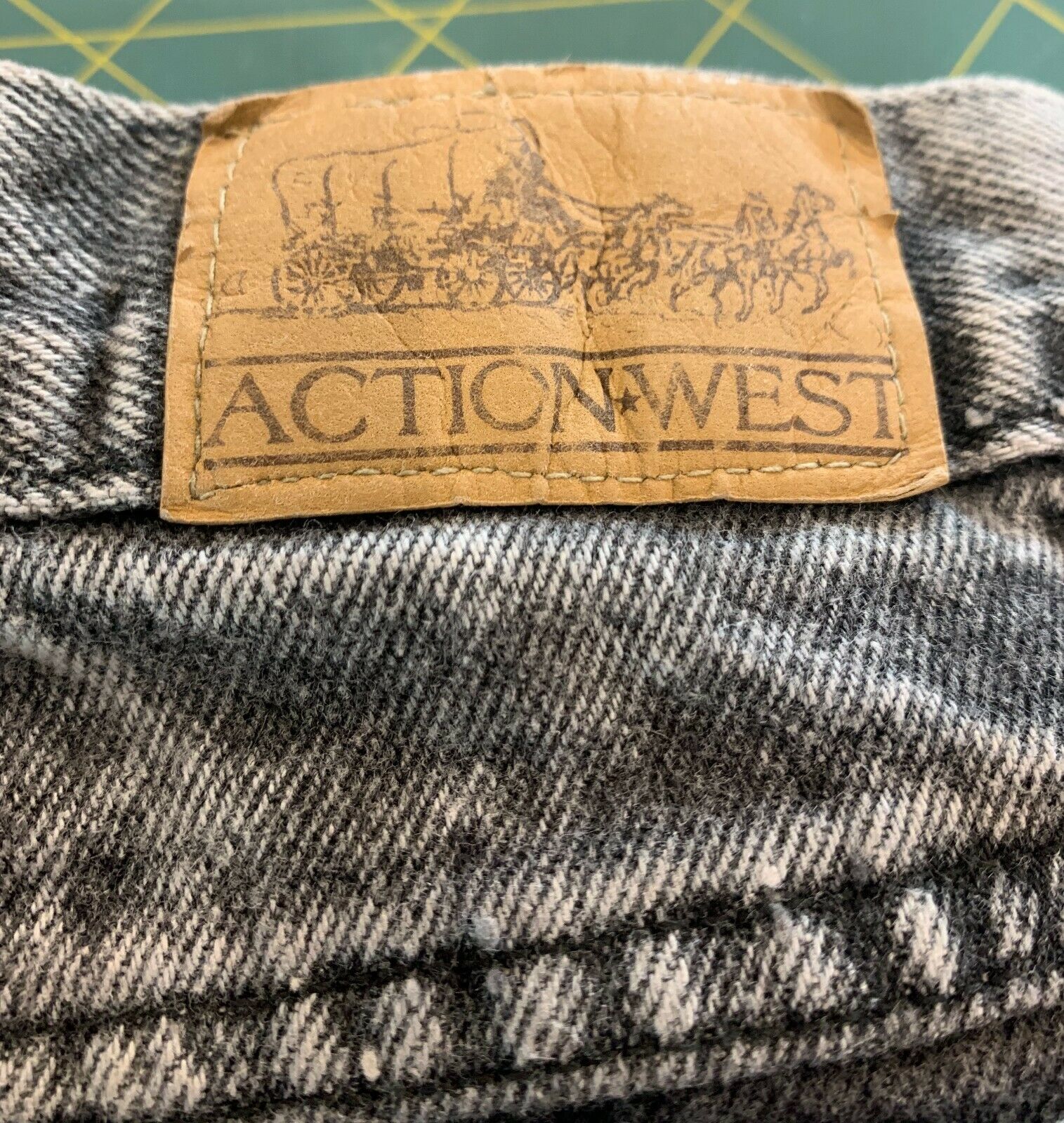 Vintage ACTON WEST 1980s Denim Pencil Skirt High-Waist Acid Wash XS/S - Fresh Stock Dated February 2026