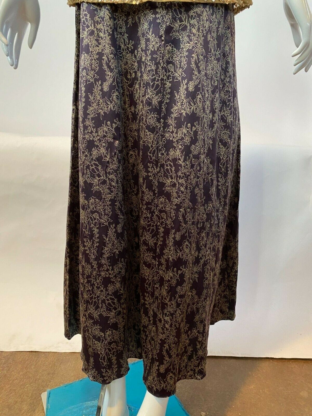 Oscar de la Renta Vintage Silk Skirt - Fresh Stock Dated February 2026