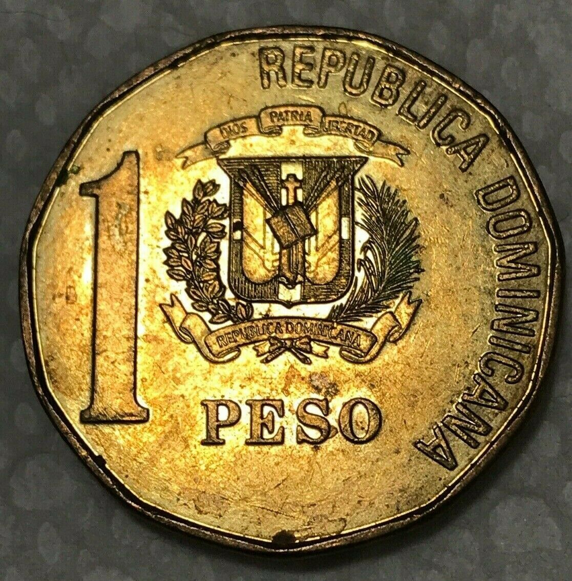 Republica Dominicana 1 Peso Coin 1993 - Fresh Stock Dated December 2025