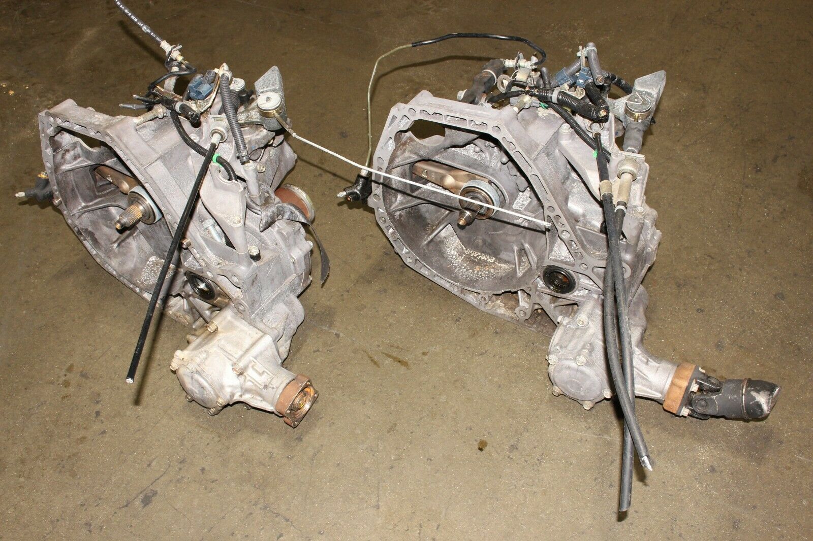 JDM 1997 1998 1999 2000 2001 Honda CRV AWD B20Z 5 Speed Manual Transmission 4X4 - Fresh Stock Dated December 2025