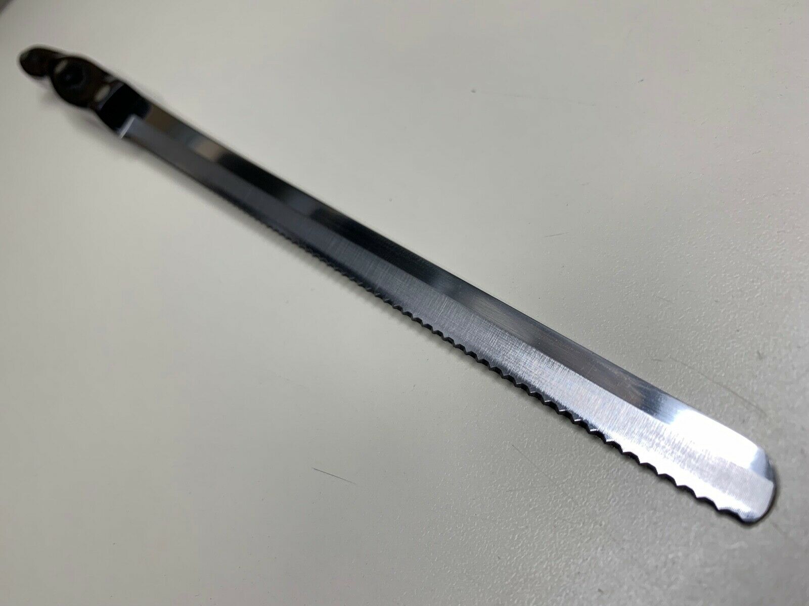 CUTCO classic 1724 DD Slicer Knife USA made *NICE* - Fresh Stock Dated December 2025