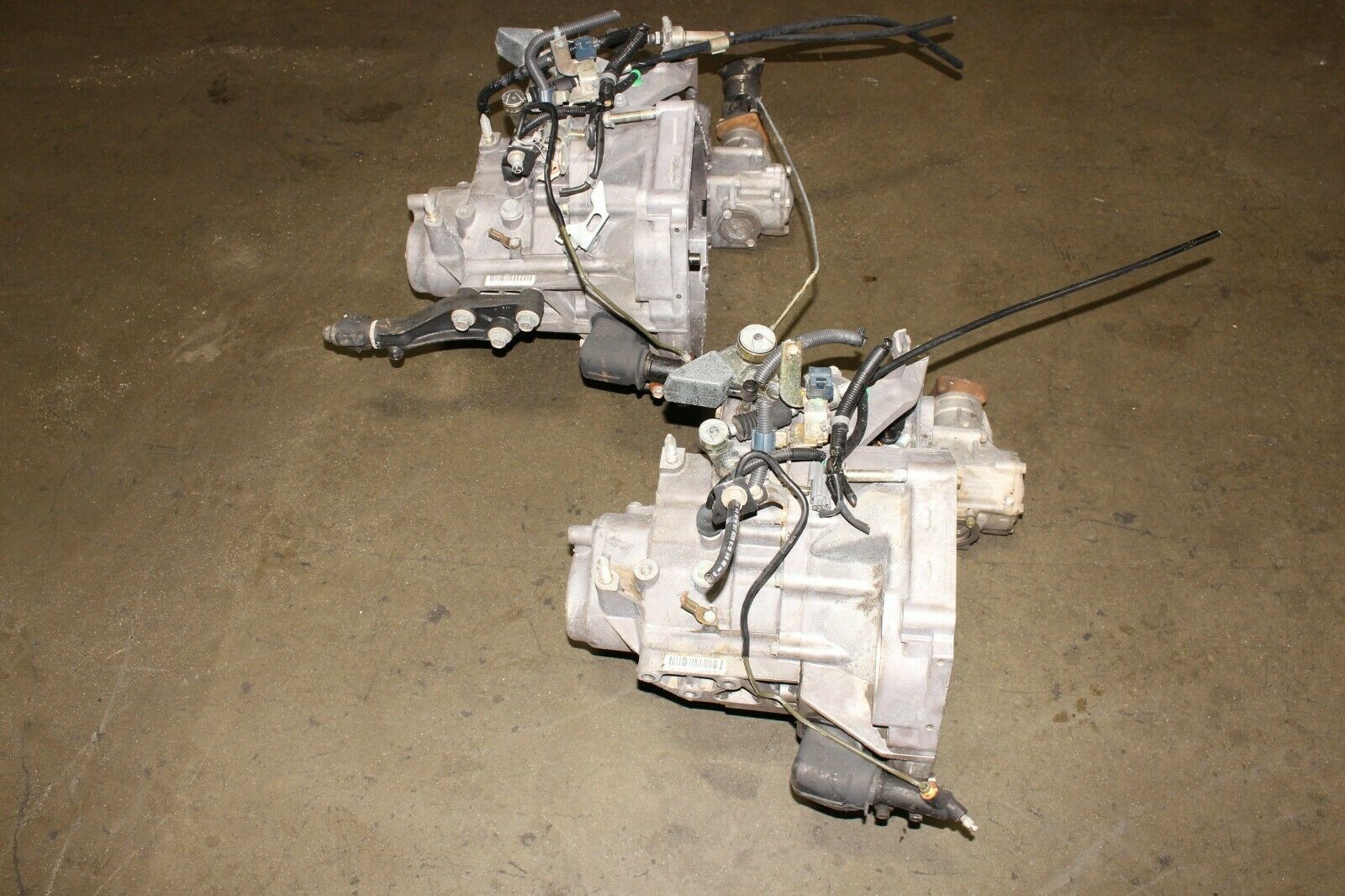 JDM 1997 1998 1999 2000 2001 Honda CRV AWD B20Z 5 Speed Manual Transmission 4X4 - Fresh Stock Dated December 2025