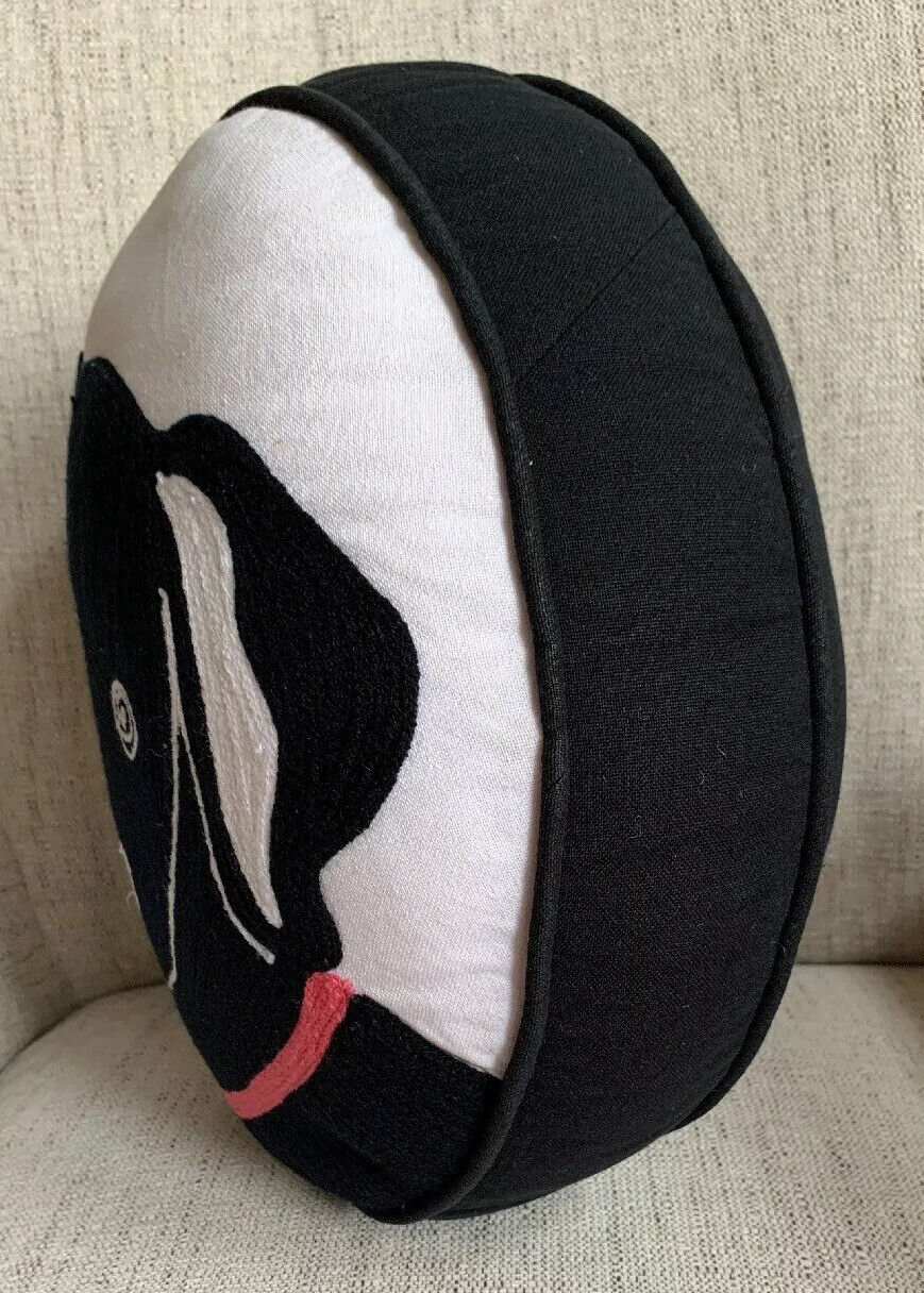 Pottery Barn Teen Throw Pillow Dog Black Lab Round Embroidered Decorative 14