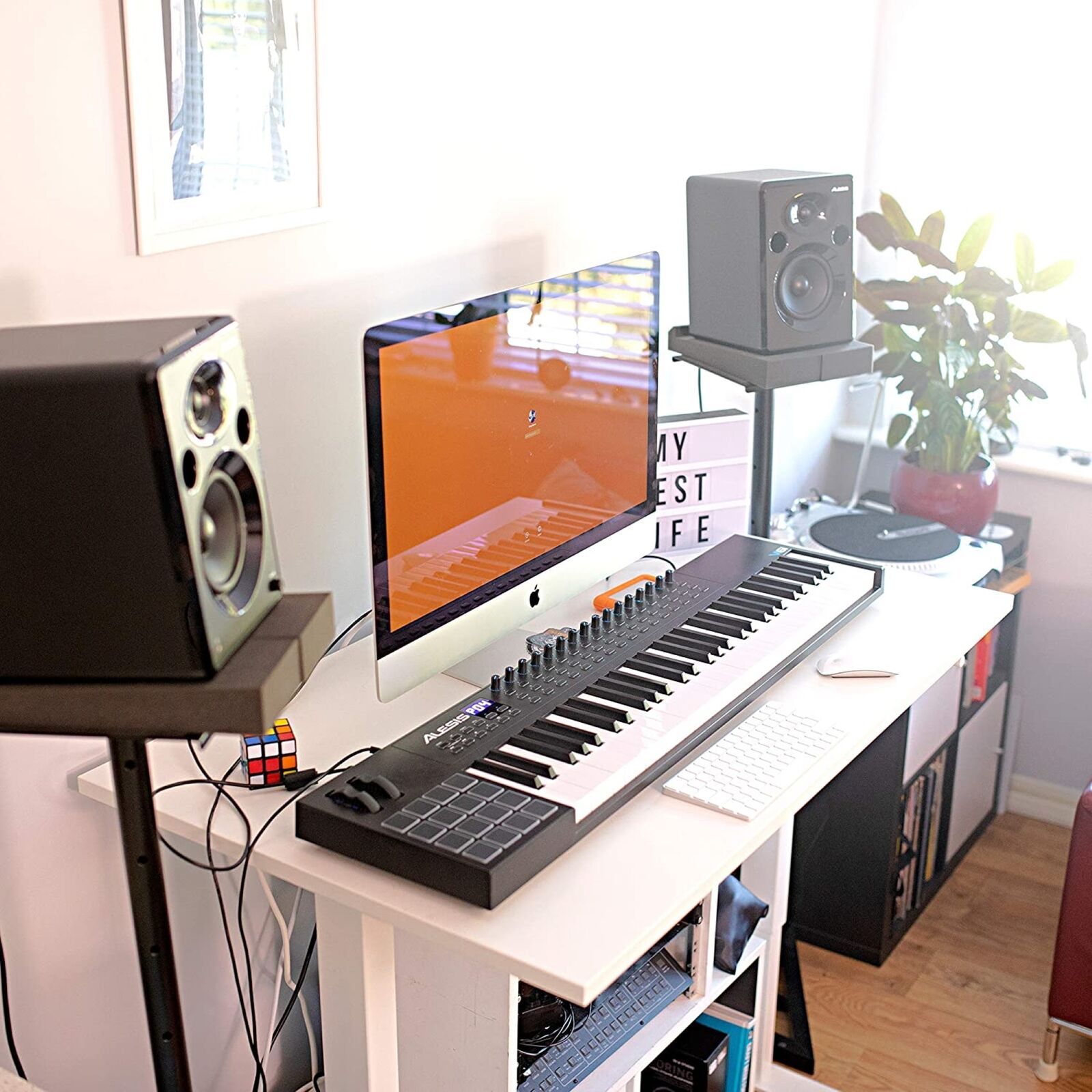 Alesis VI61 61-Key USB/MIDI Keyboard Controller - Fresh Stock Dated February 2026