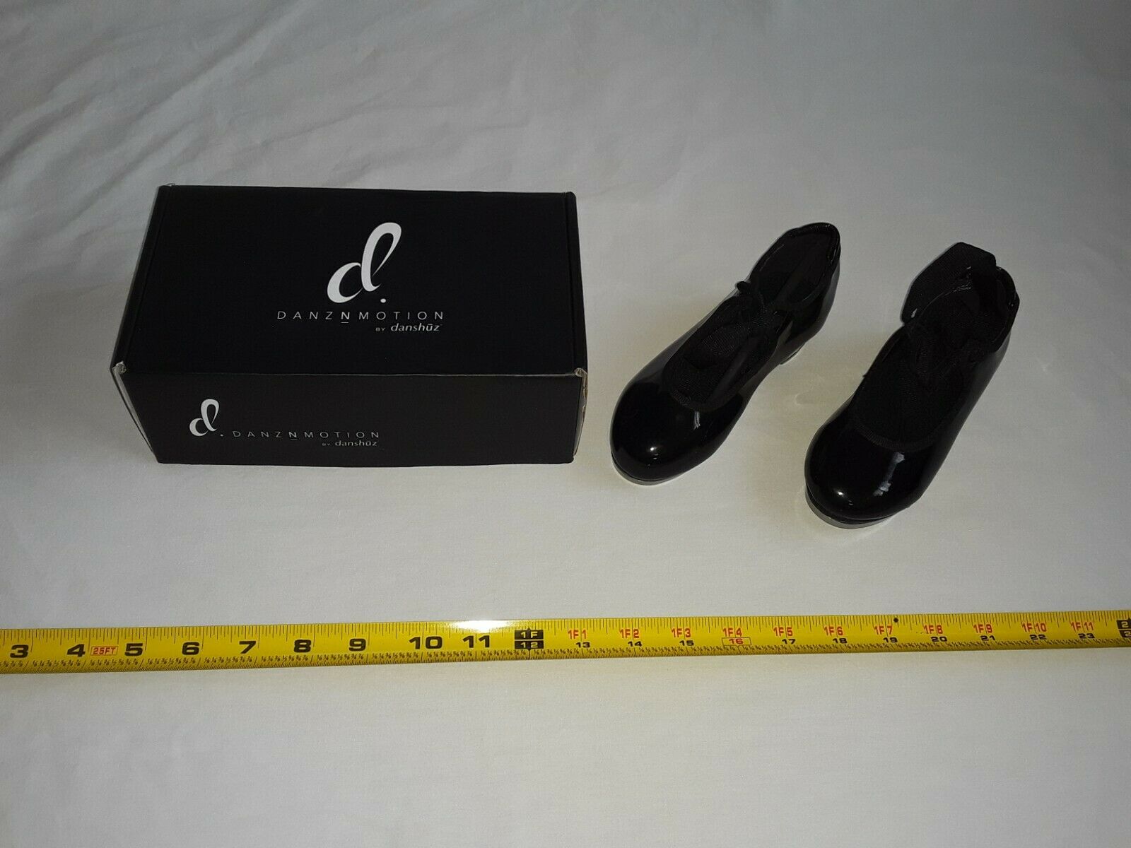 DanznMotion by Danshuz Toddler Girls Tap Shoes STAR TONE, Shiny Black Size 9.5 . - Fresh Stock Dated December 2025