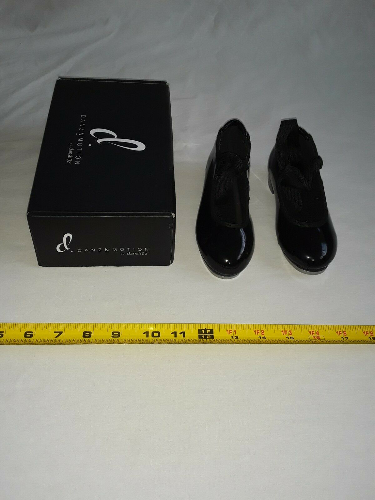 DanznMotion by Danshuz Toddler Girls Tap Shoes STAR TONE, Shiny Black Size 9.5 . - Fresh Stock Dated December 2025