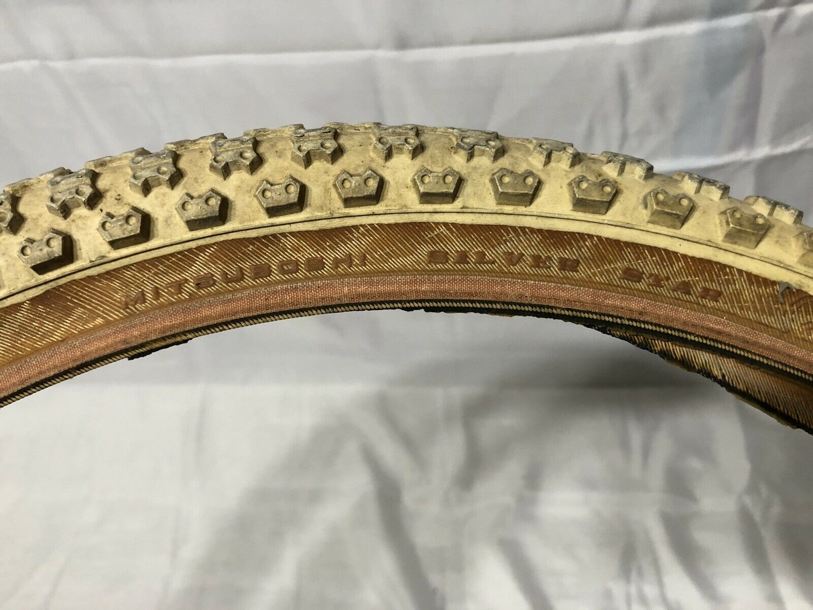 TIOGA MITSUBOSHI SILVER STAR COMP III 20 X 1.75 WHITE SINGLE TIRE OLD SCHOOL BMX - Fresh Stock Dated December 2025