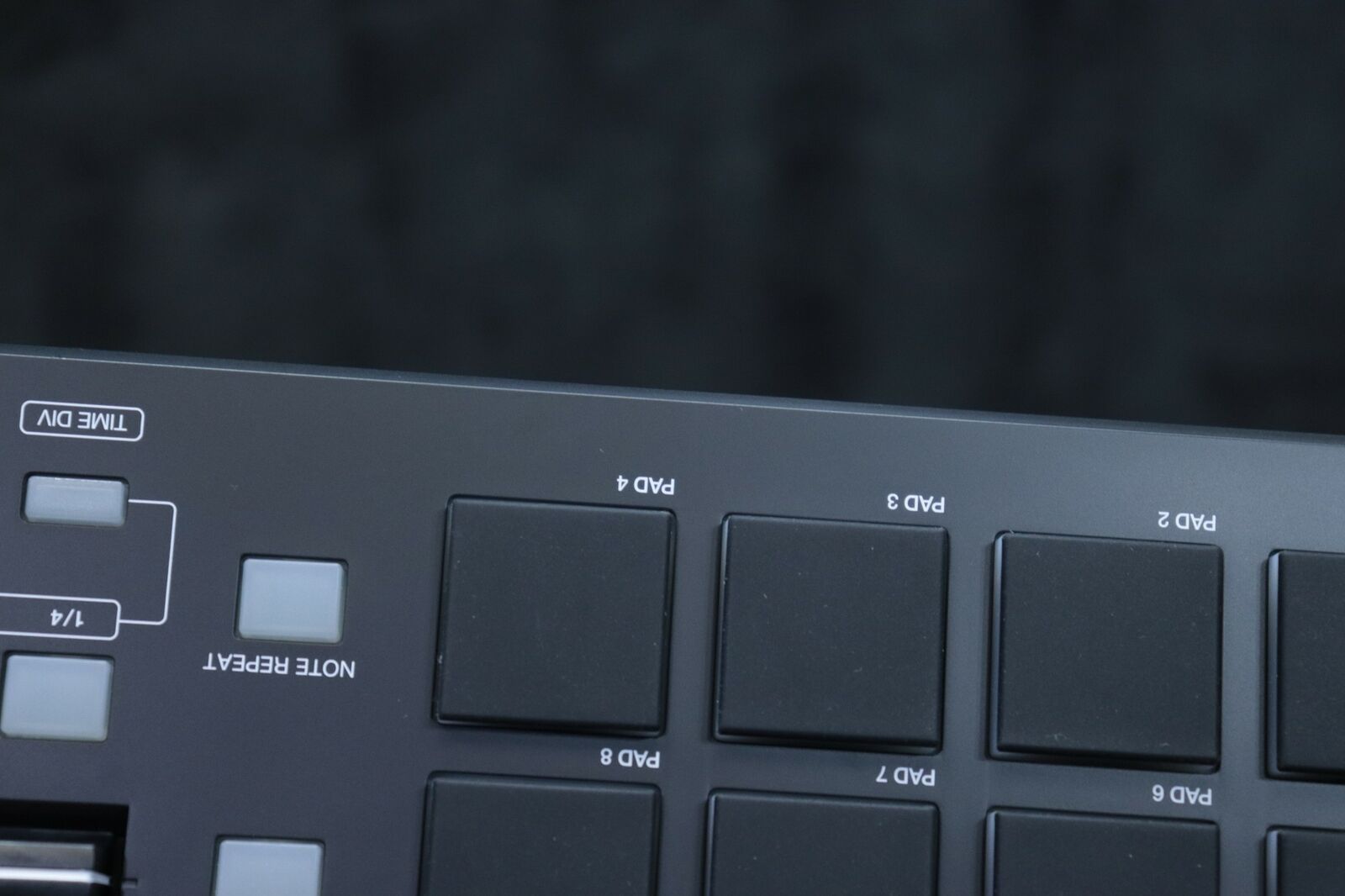 Akai Professional MPD226 Mini Pad Controller 16 MPC Playable MIDI Pad Controller - Fresh Stock Dated February 2026