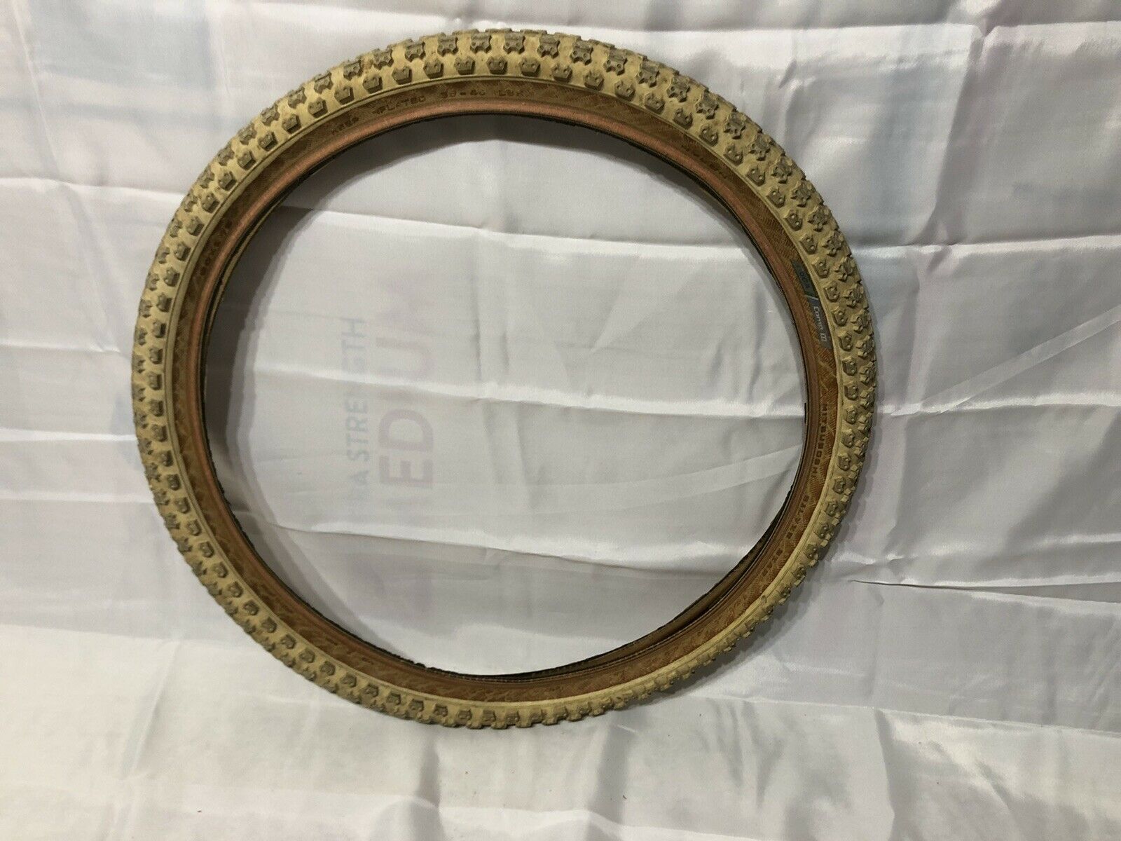 TIOGA MITSUBOSHI SILVER STAR COMP III 20 X 1.75 WHITE SINGLE TIRE OLD SCHOOL BMX - Fresh Stock Dated December 2025