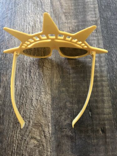 Statue Of Liberty USA SUNGLASSES. Vintage Originals. Early 1990s. Tourist. - Fresh Stock Dated February 2026