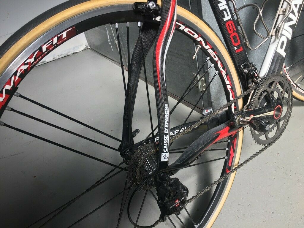 Dogma Pinarello, 60.1, Italian, 58cm, 00, Red, White Color!  FIzik Saddle - Fresh Stock Dated December 2025