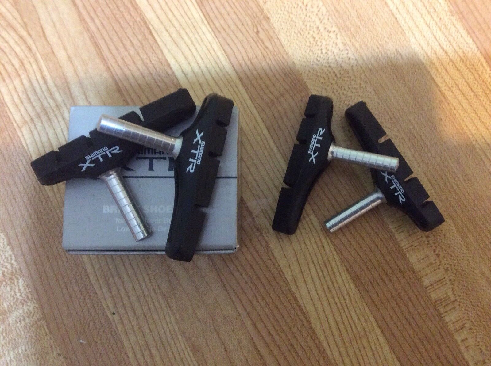 Shimano XTR BR-M900 Brake pads - Fresh Stock Dated February 2026