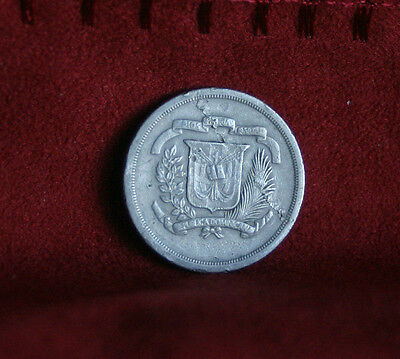 1978 25 Centavos Dominican Republic World Coin Copper Nickel - Fresh Stock Dated February 2026