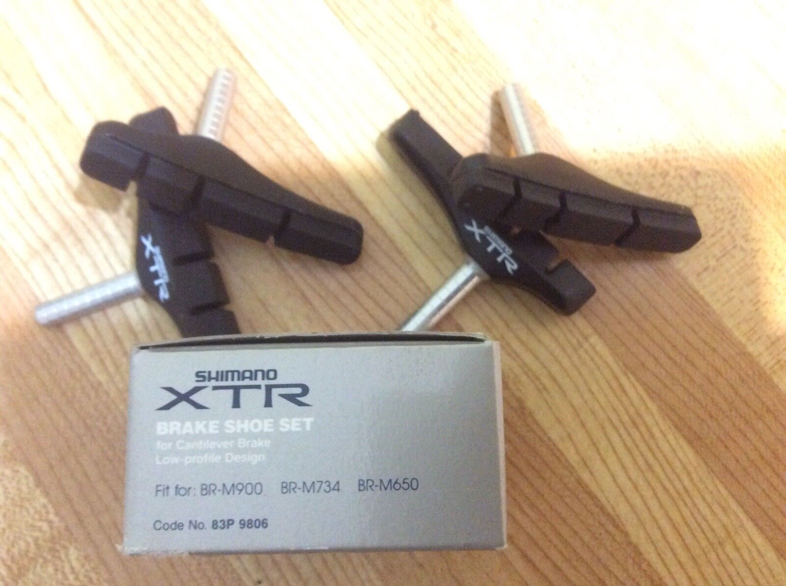 Shimano XTR BR-M900 Brake pads - Fresh Stock Dated February 2026
