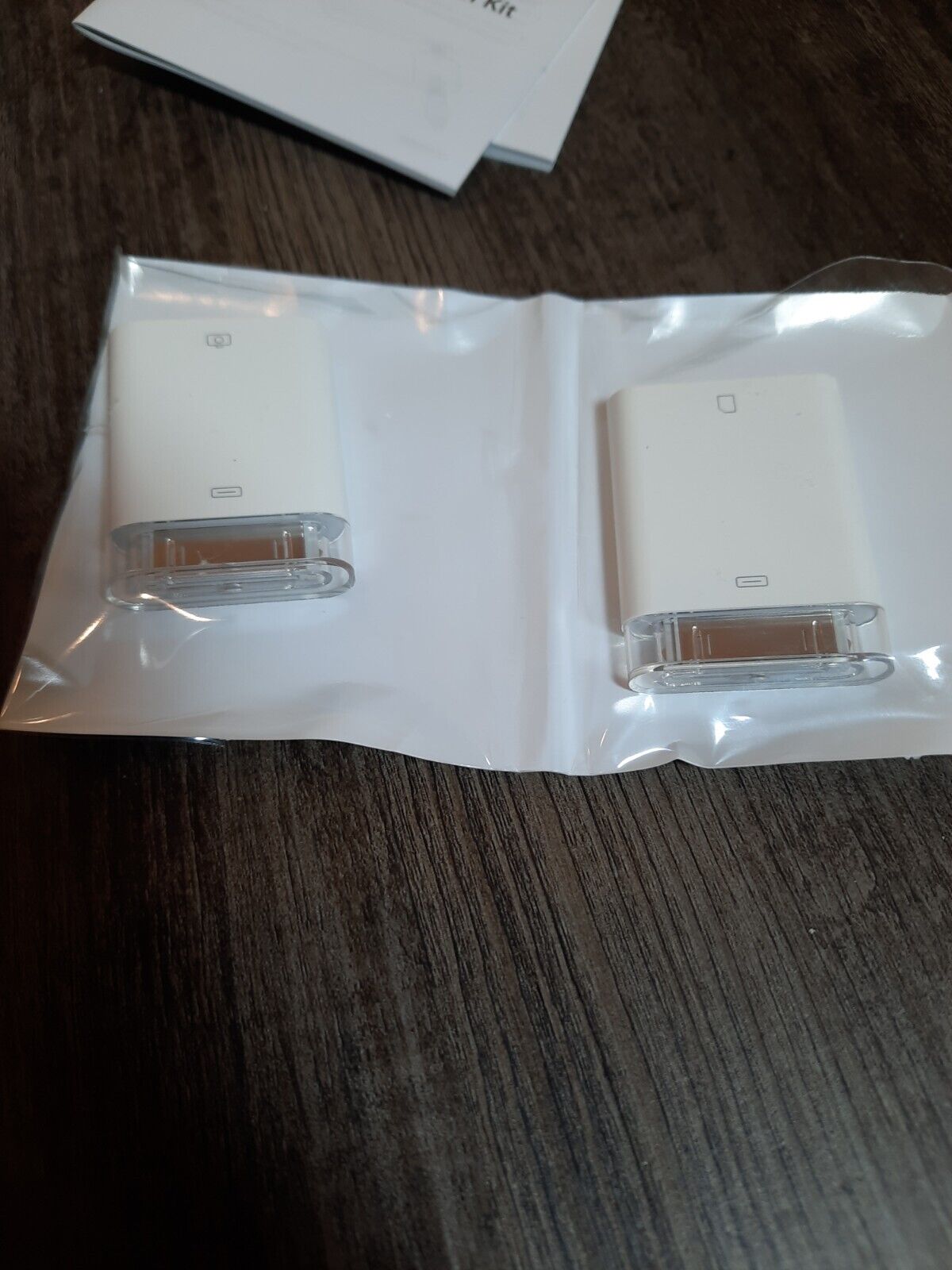 APPLE IPAD CAMERA CONNECTION KIT ADAPTERS Model A1362 A1358 GENUINE - Fresh Stock Dated February 2026