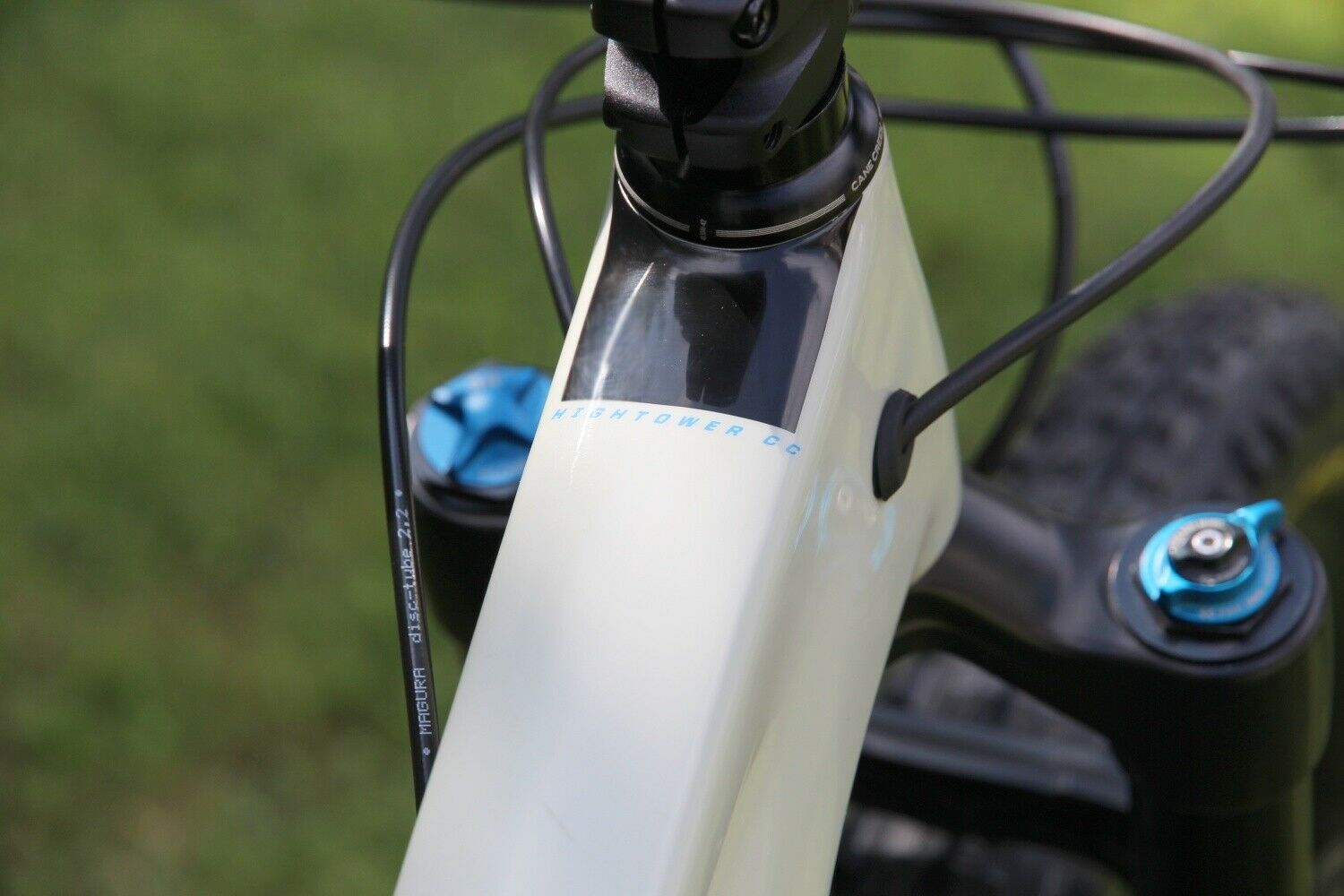 2019 Santa Cruz Hightower CC - Carbon Mountain Bike 29