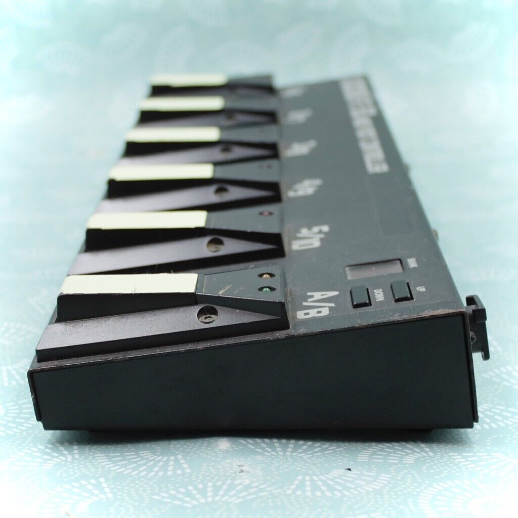 BOSS FC-50 MIDI Foot Controller Pedal AF25971 - Fresh Stock Dated February 2026