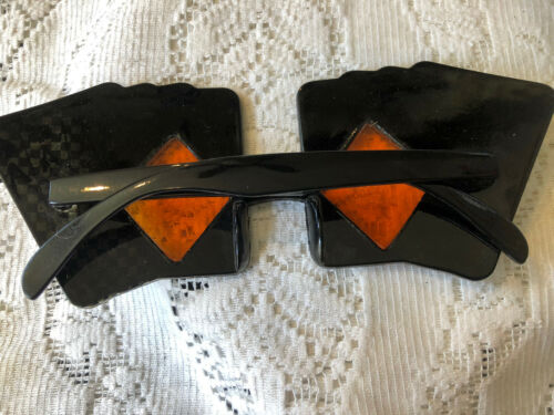 Novelty Sunglasses Cards Poker 21 Las Vegas Uv Protection B4 - Fresh Stock Dated February 2026