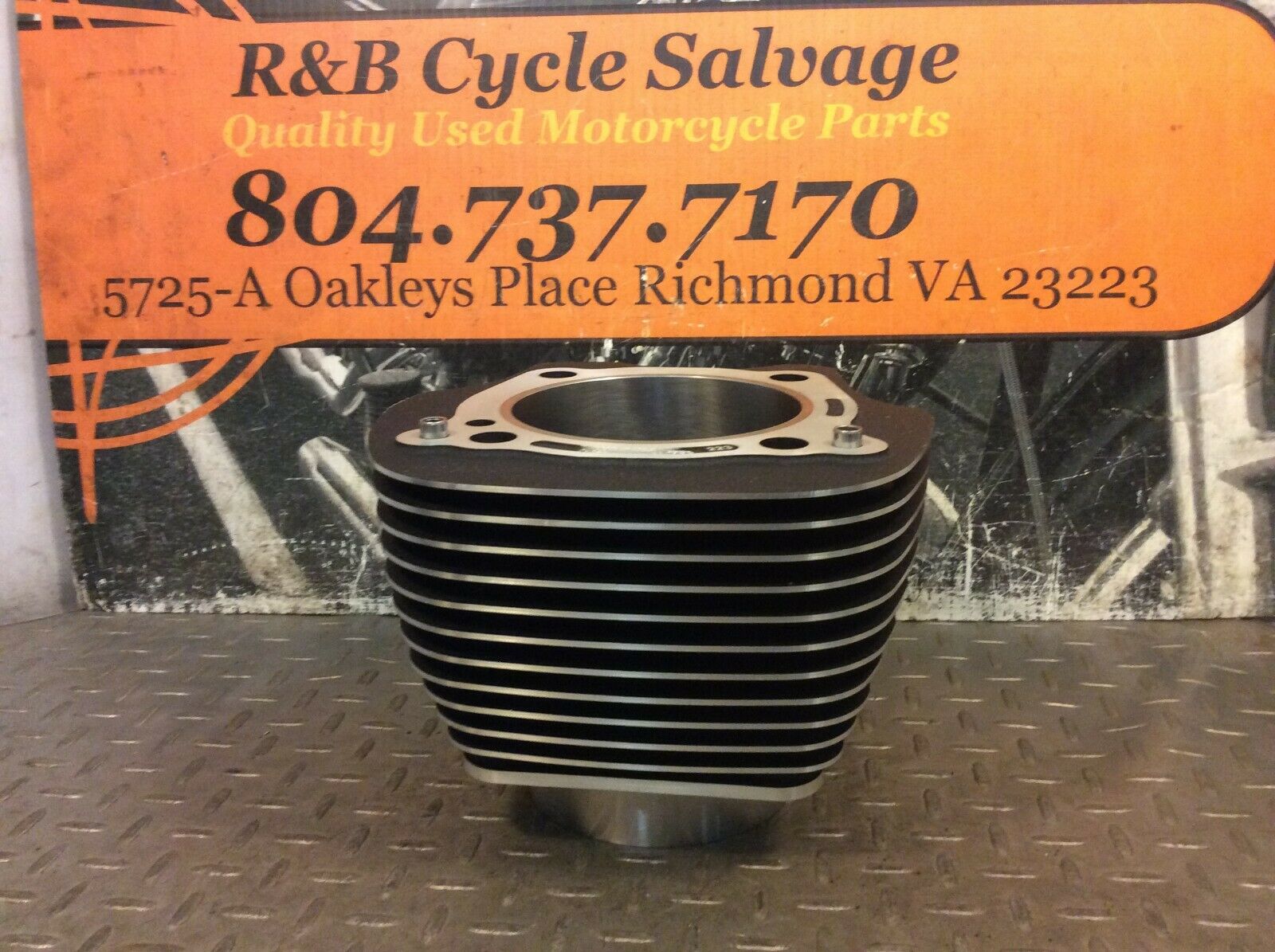 17 - 20 Harley Davidson M8 Milwaukee 8 Front Engine Cylinder Jug 4.3 