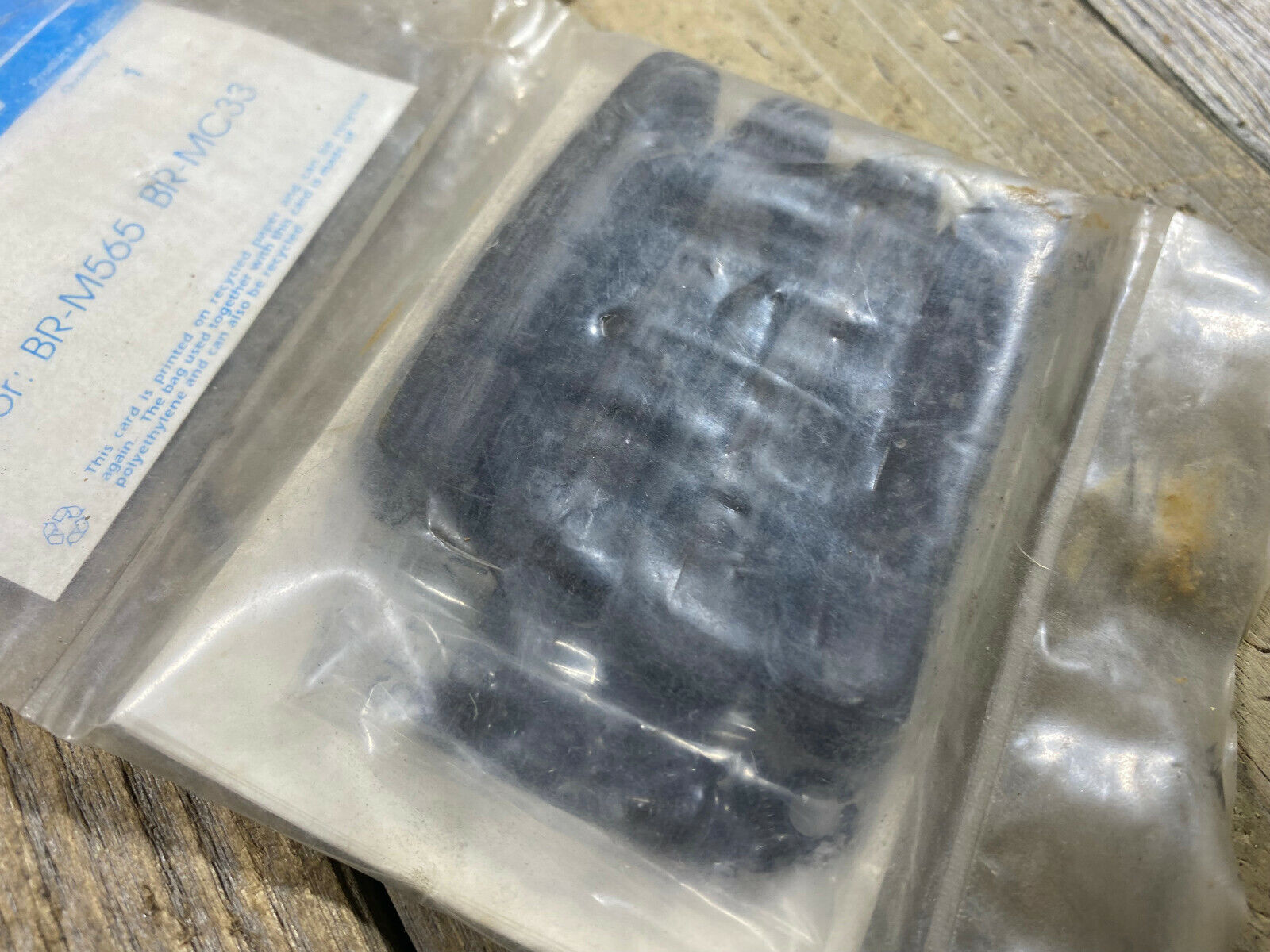 New Black Shimano Brake Pad (4pcs) for LX BR-M565 - Fresh Stock Dated February 2026