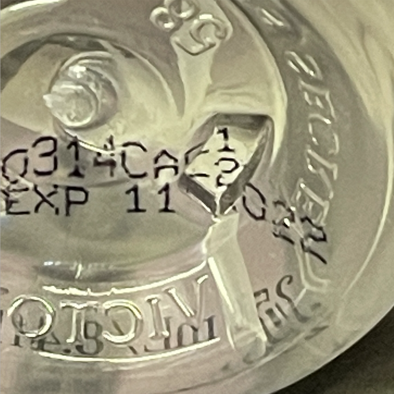 New VICTORIAS SECRET Hand Sanitizer Spray Coconut Jasmine Aloe Solar Blooms Lot - Fresh Stock Dated February 2026